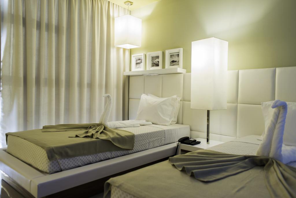 Hotel Vip Πράγια Εξωτερικό φωτογραφία