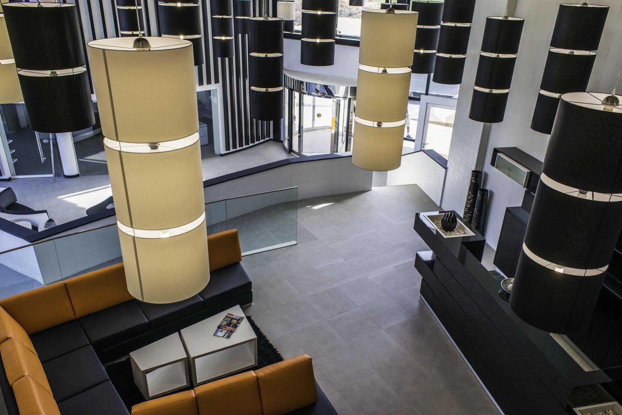 Hotel Vip Πράγια Εξωτερικό φωτογραφία